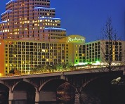 Radisson Hotel & Suites Austin Downtown